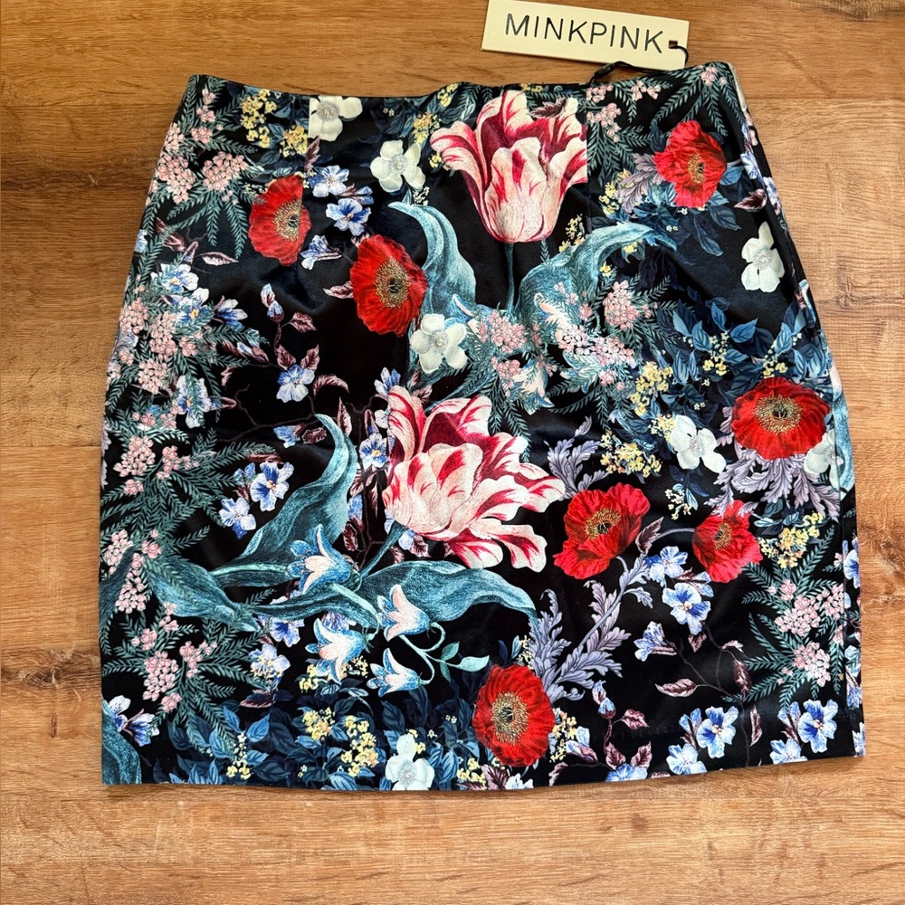 MINKPINK Black and Red Floral Pencil Skirt